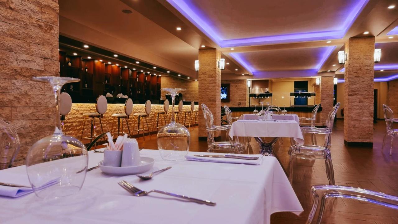 El Doria Hotel لومي المظهر الخارجي الصورة