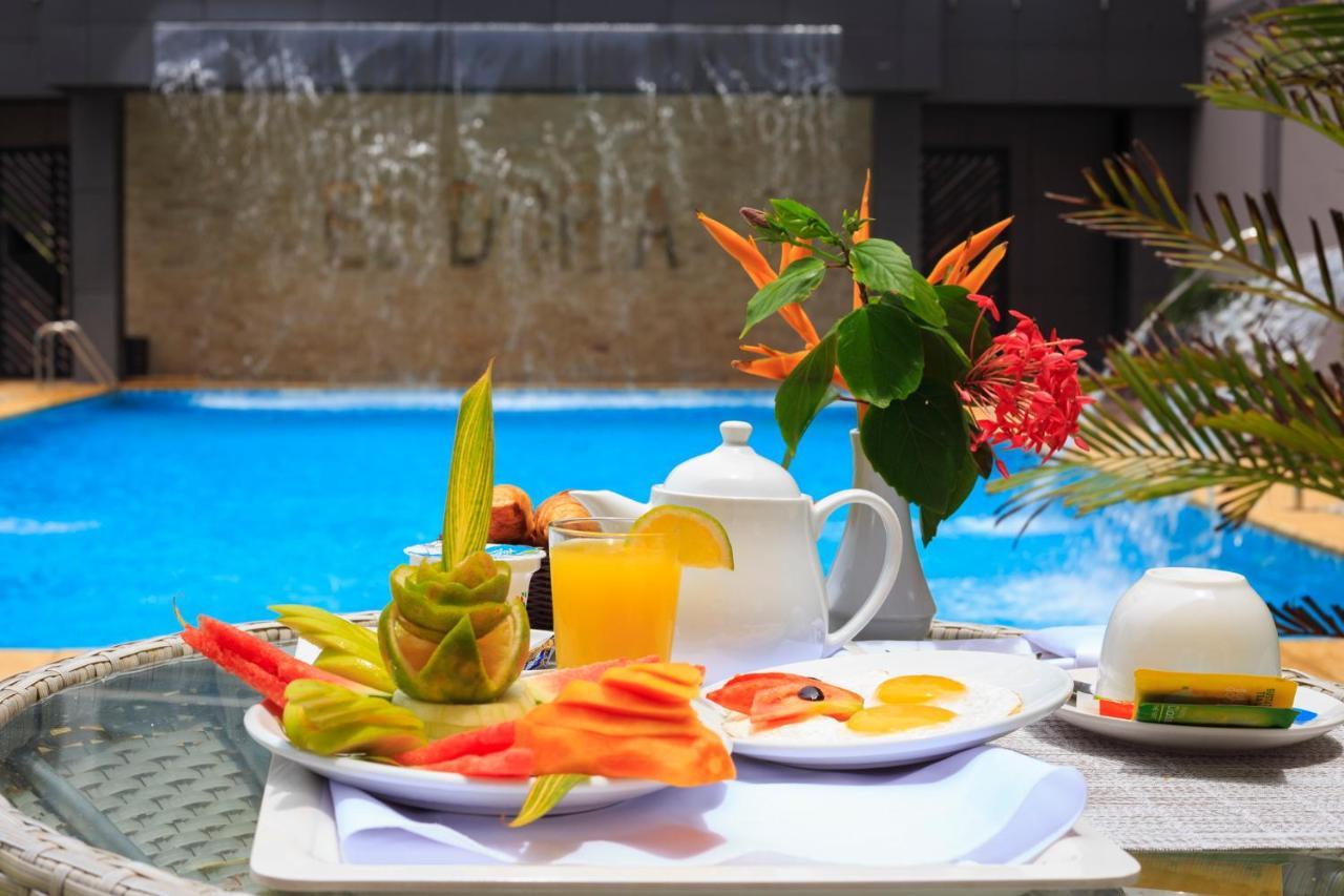 El Doria Hotel لومي المظهر الخارجي الصورة